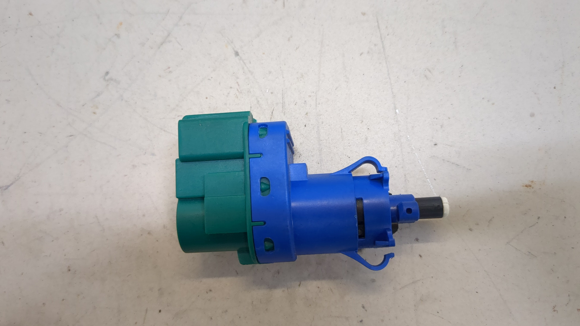 Датчик включения заднего хода