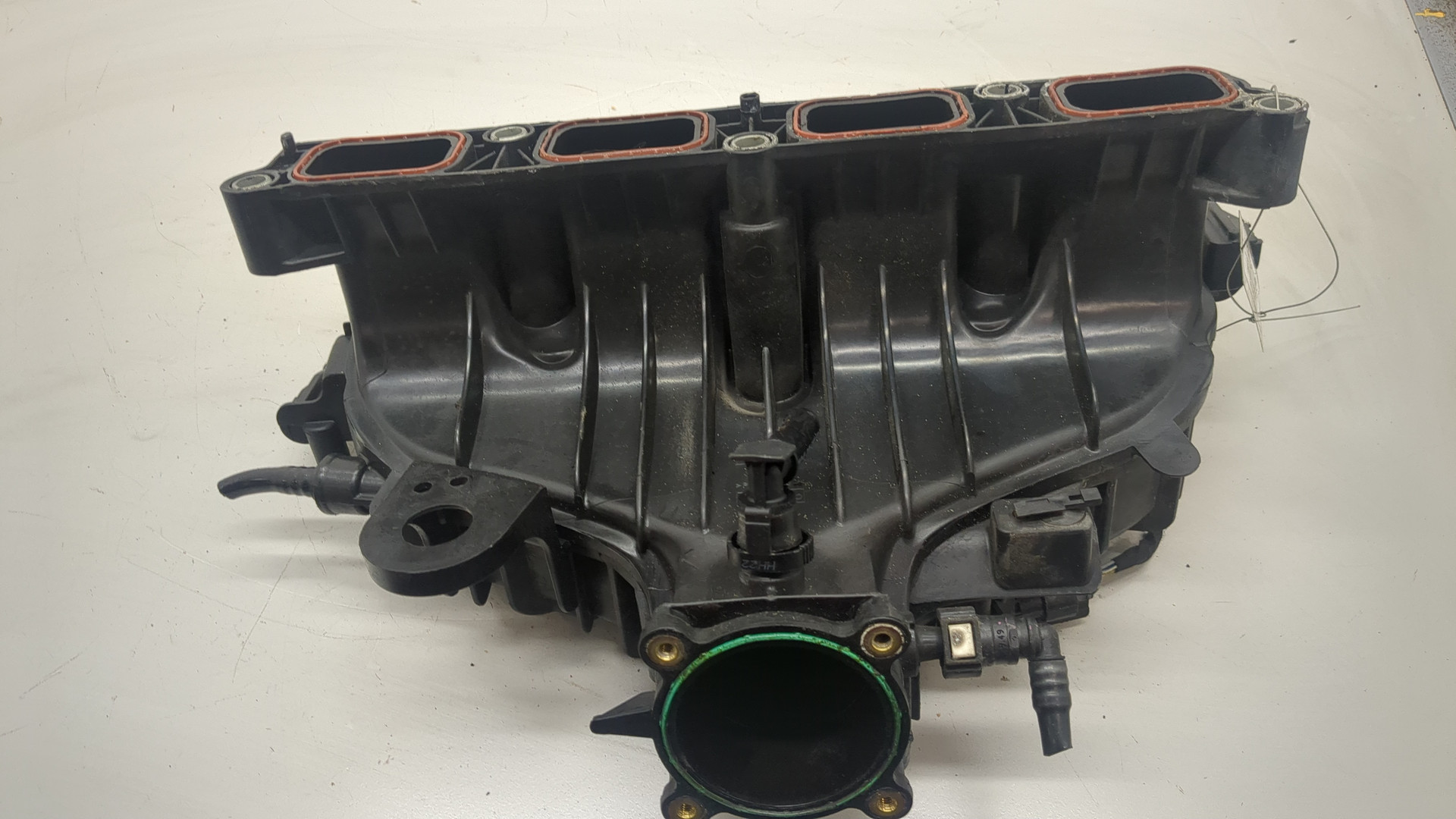 Коллектор впускной