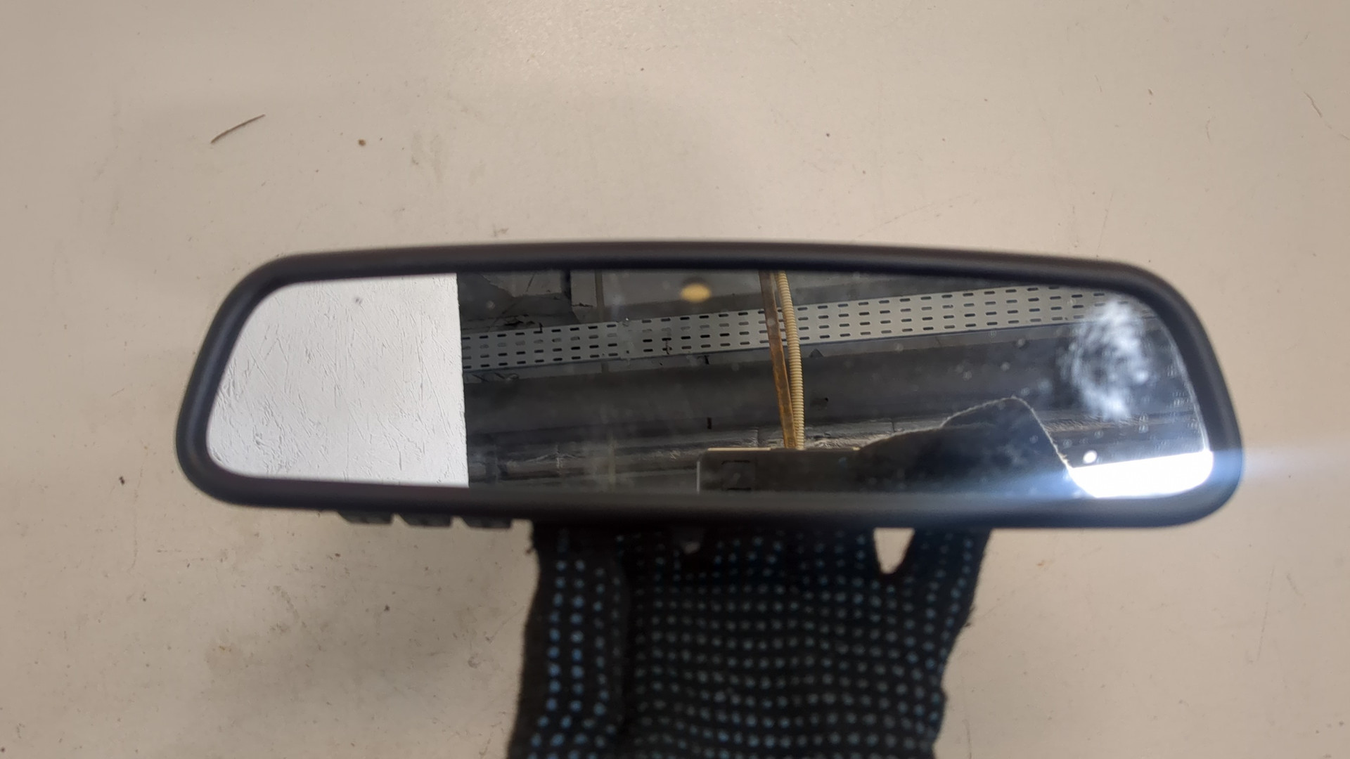 Зеркало заднего вида