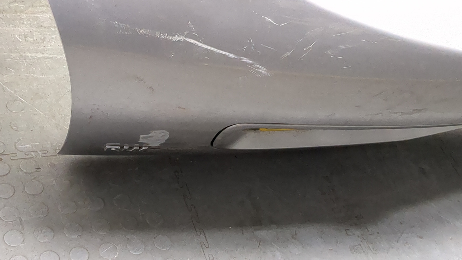 Дверь багажника