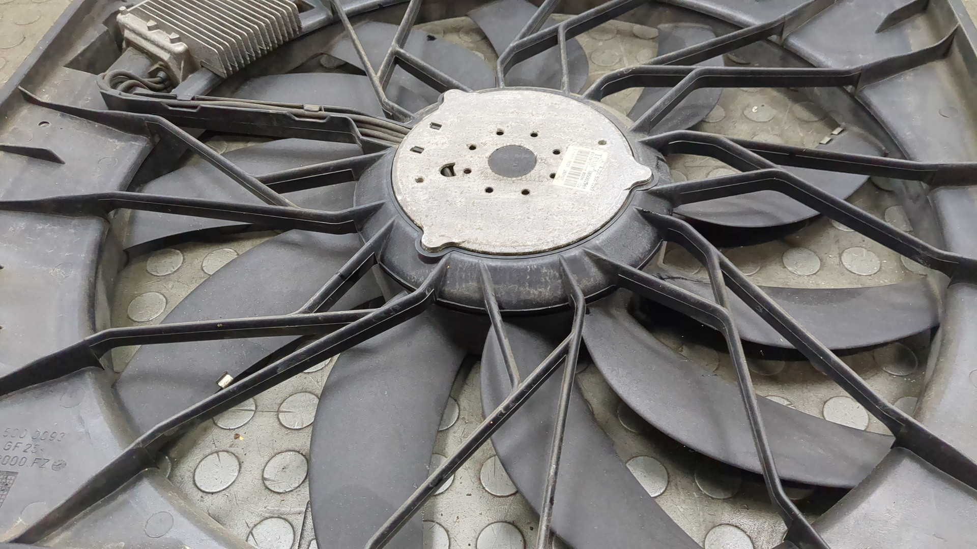 Вентилятор радиатора