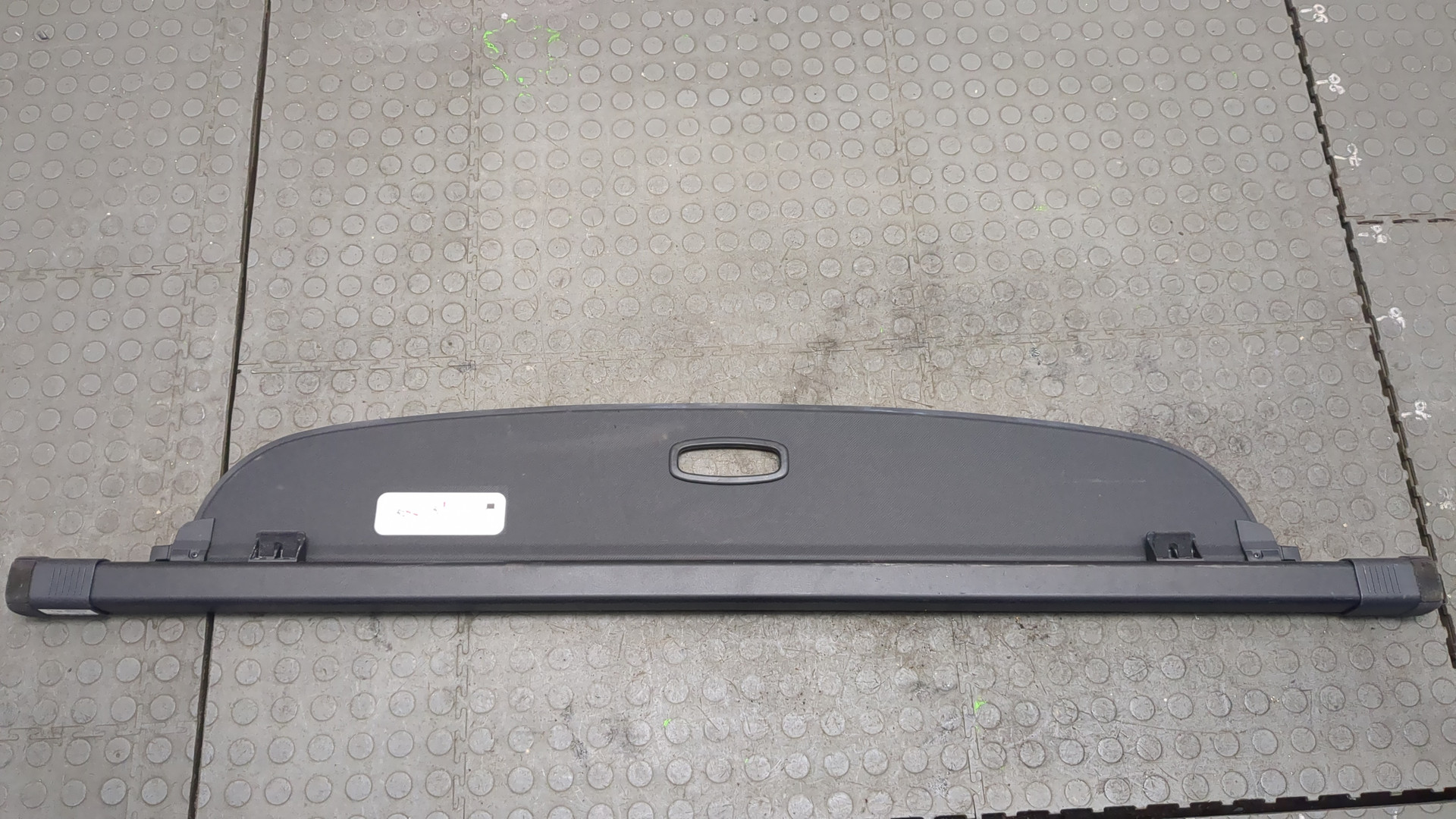 Шторка багажника