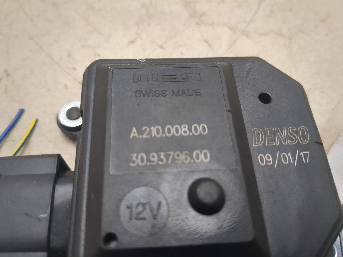 Моторчик заслонки печки