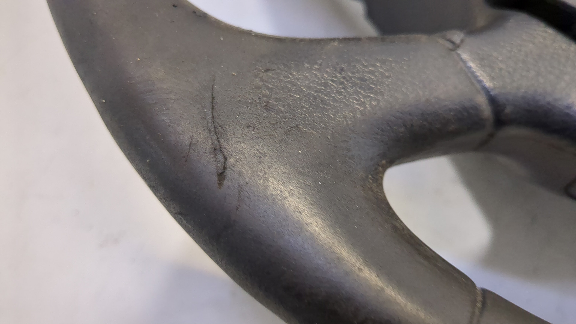 Рулевое колесо (руль)