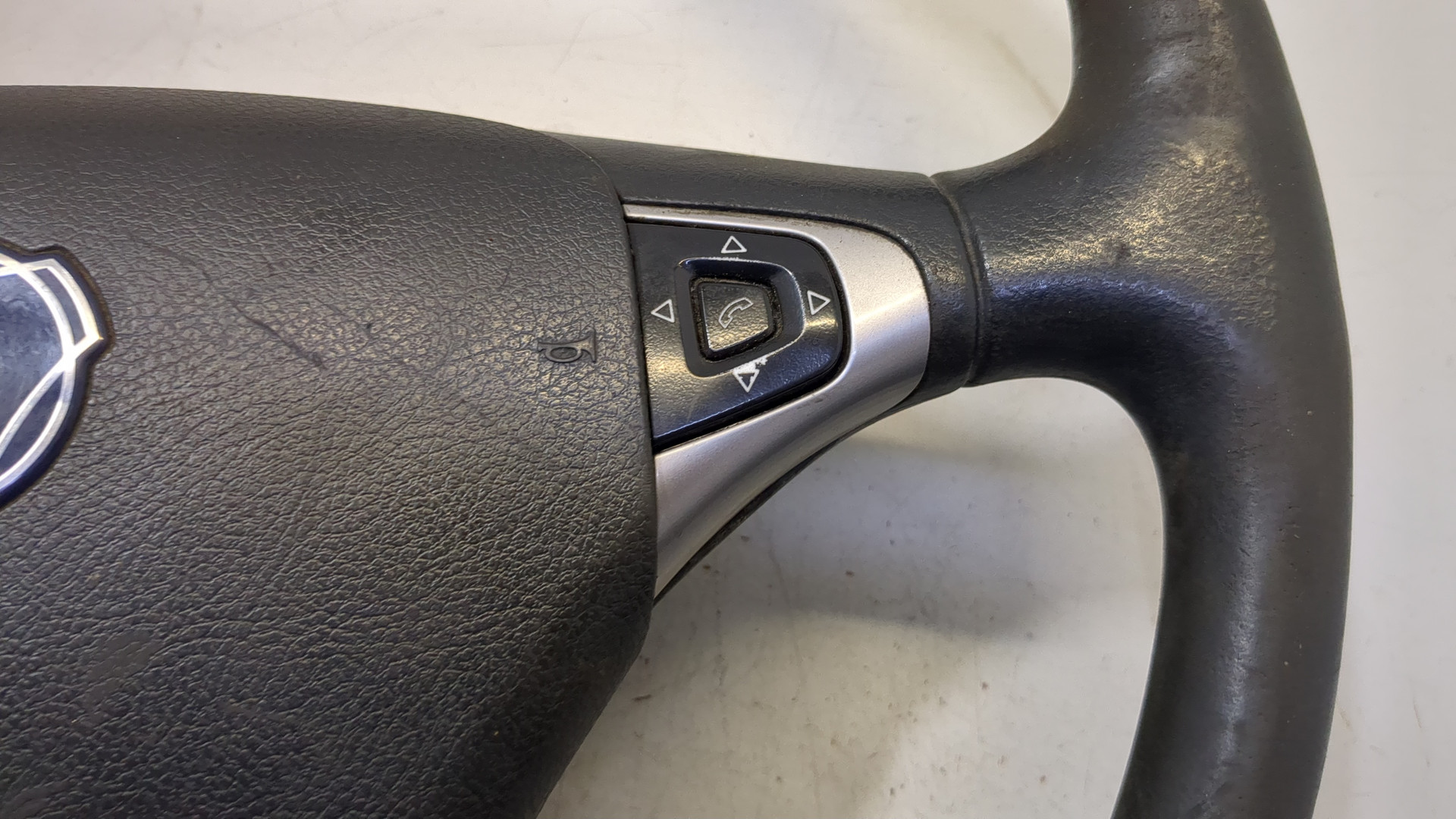 Рулевое колесо (руль)