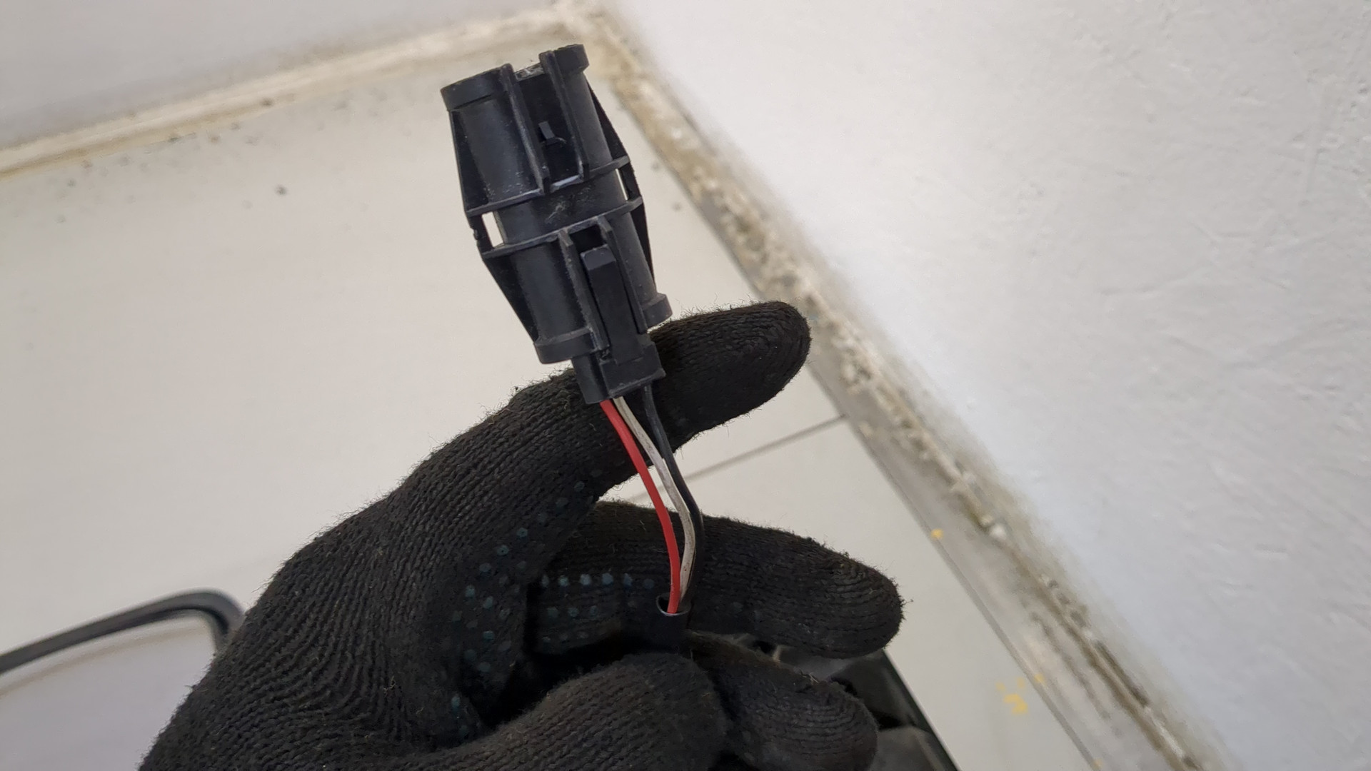 Зеркало правое электрическое