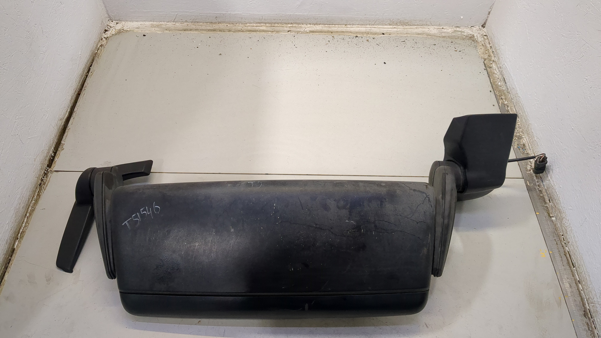 Зеркало правое электрическое