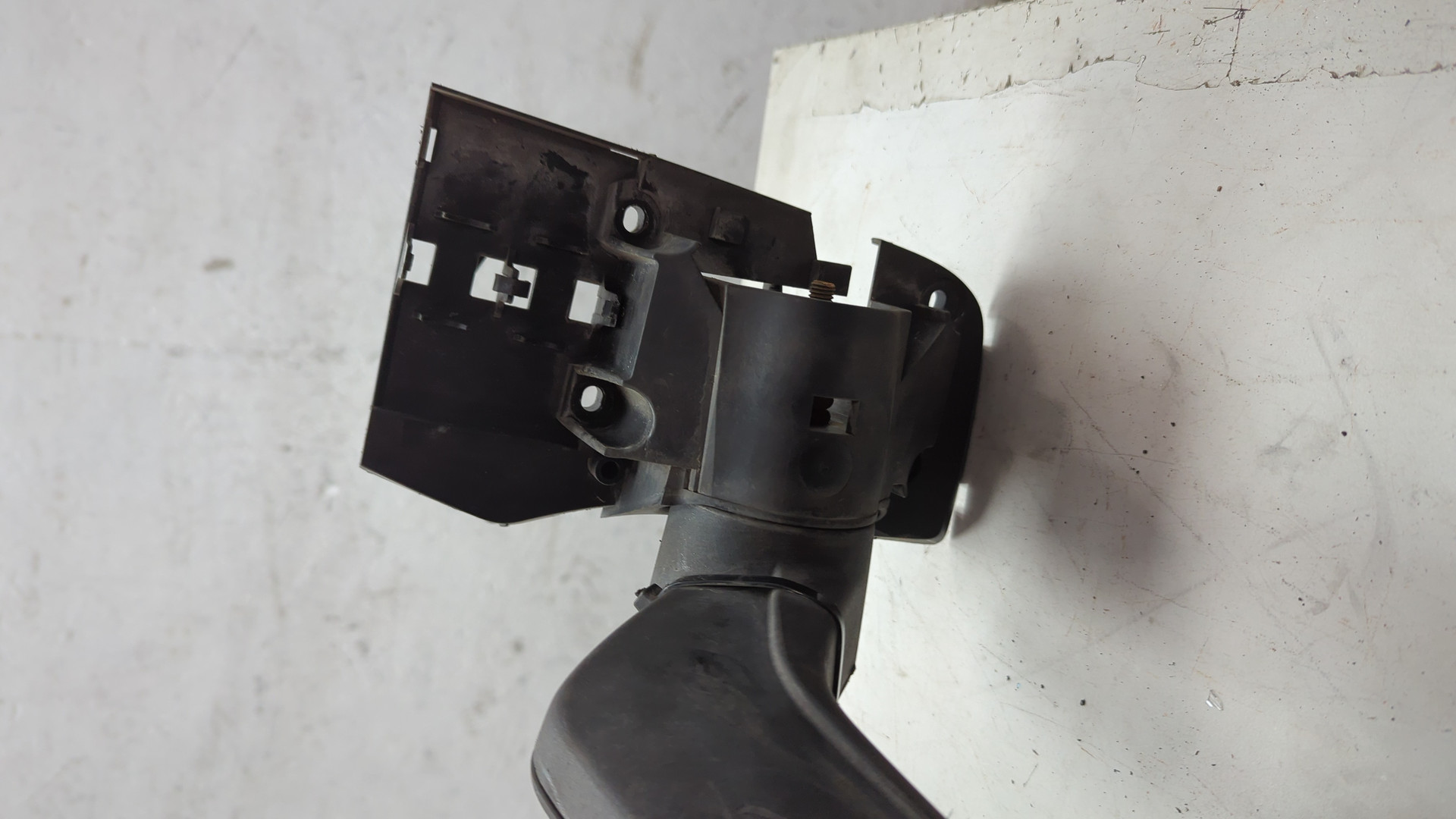 Зеркало правое электрическое