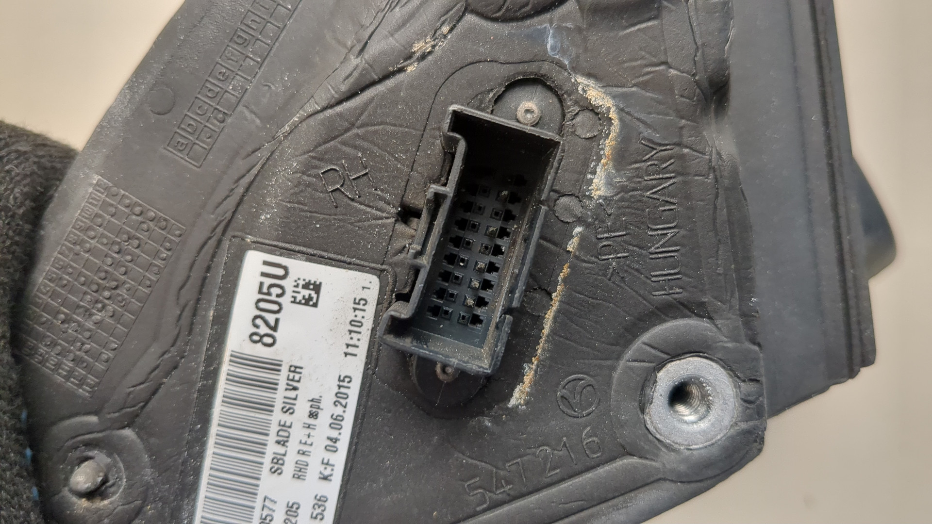 Зеркало правое электрическое