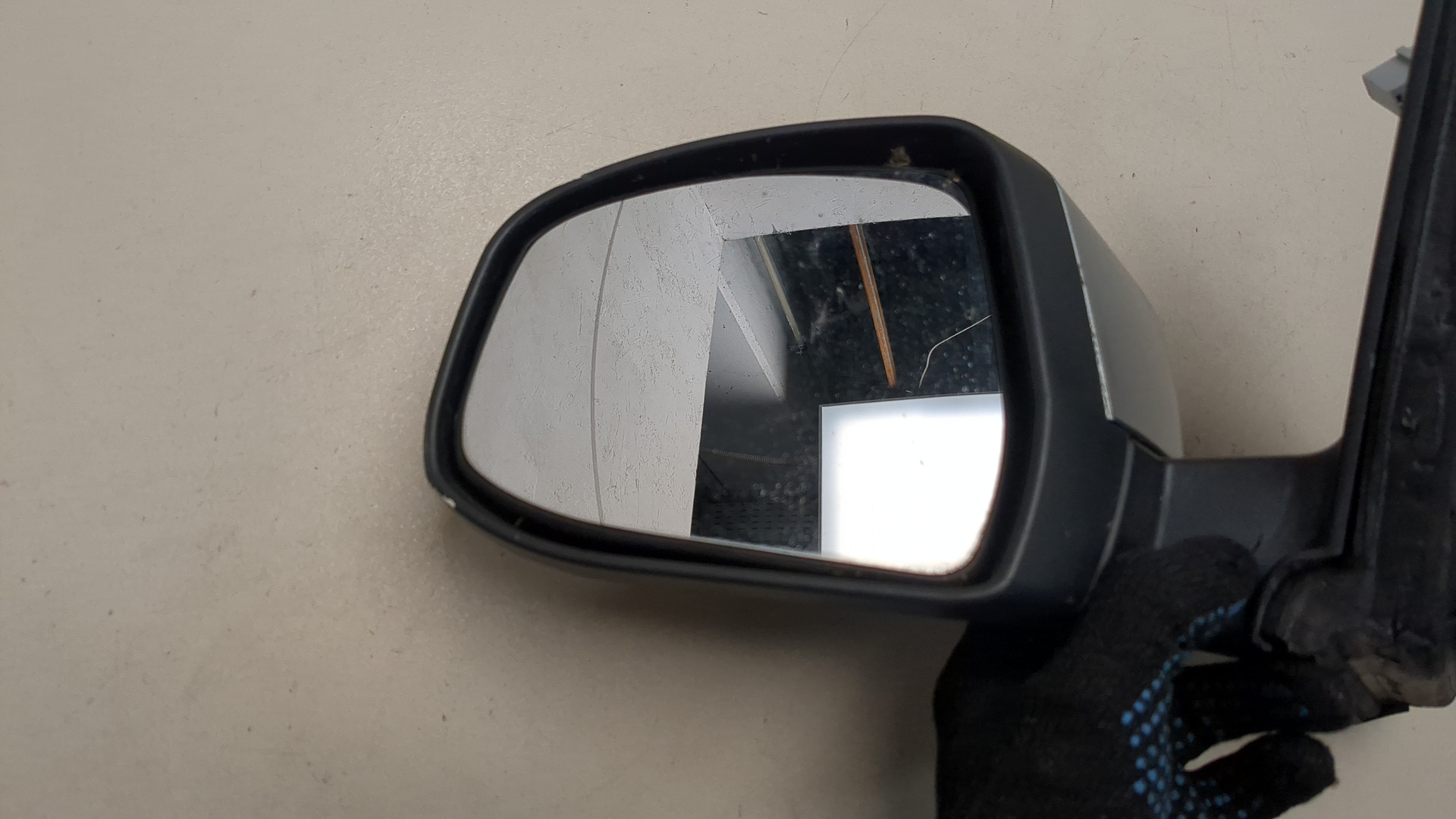 Зеркало левое электрическое