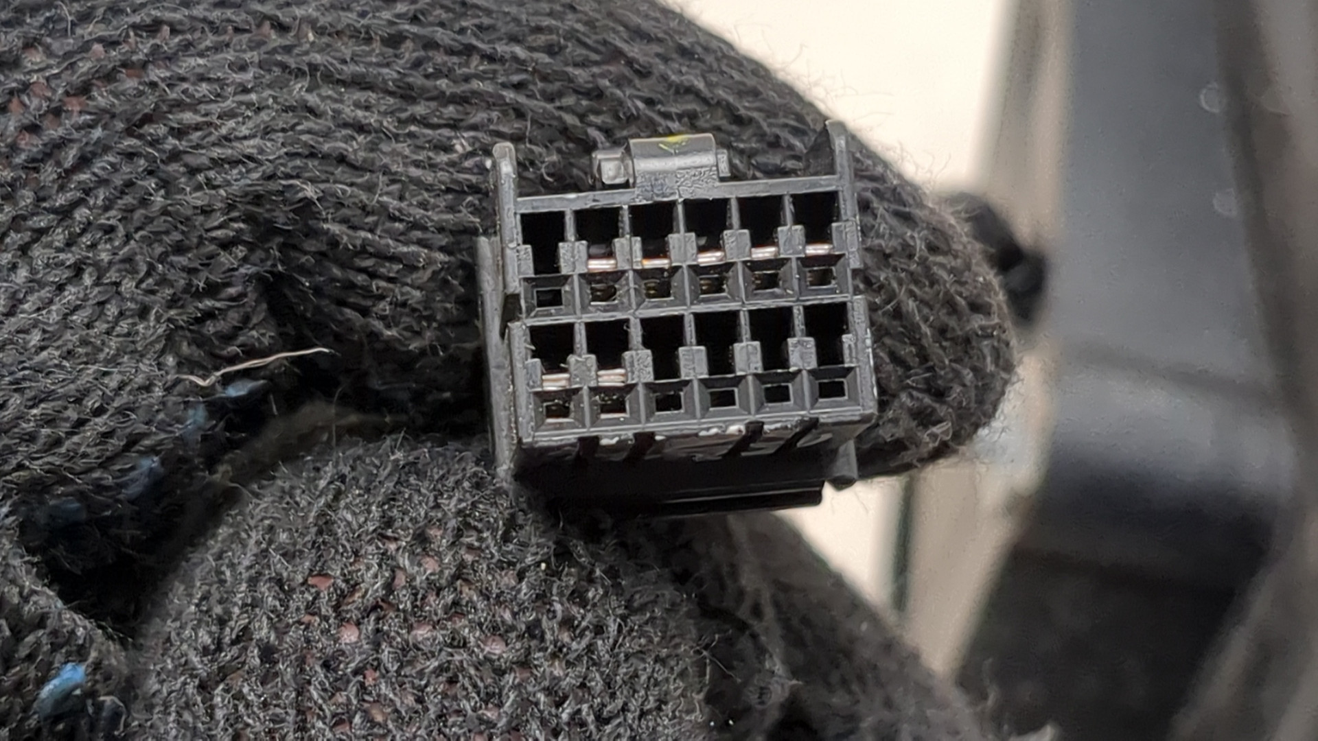 Зеркало правое электрическое