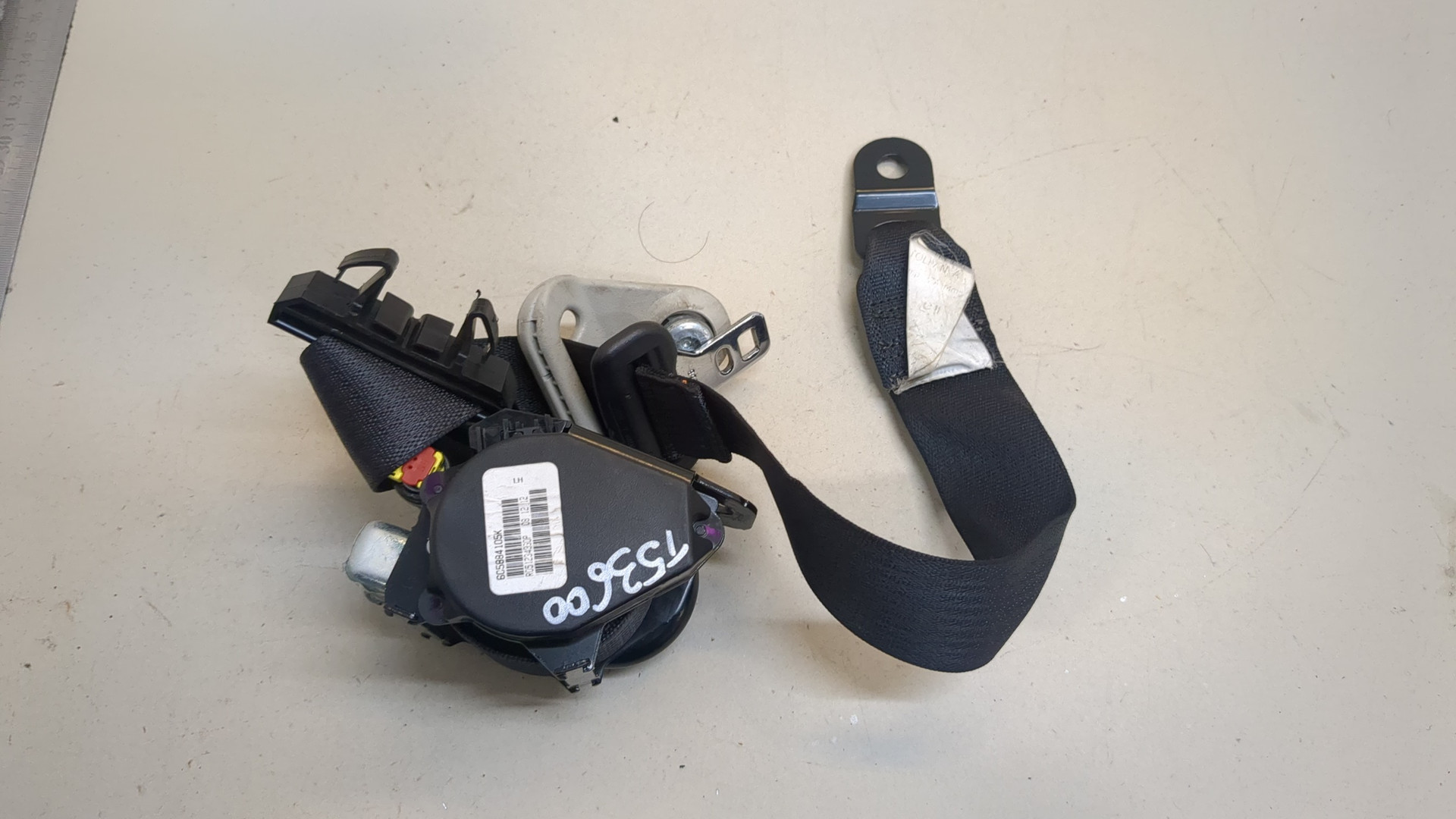 Ремень безопасности