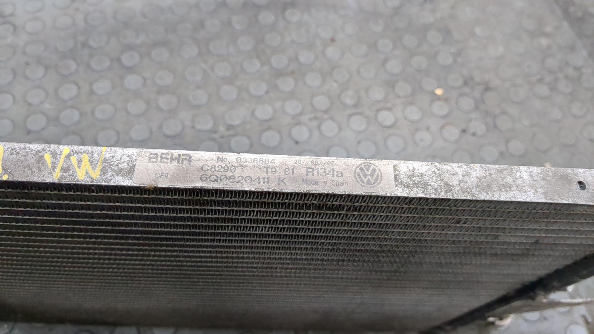 Радиатор кондиционера / конденсер