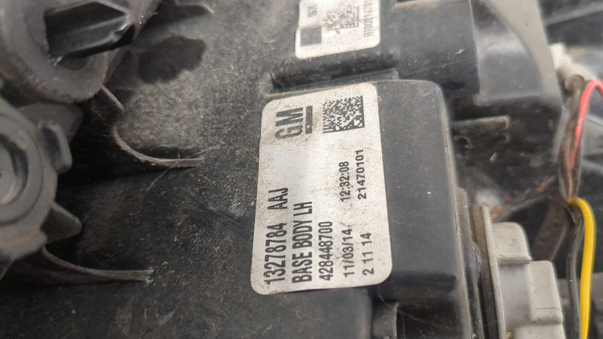 Фонарь задний левый