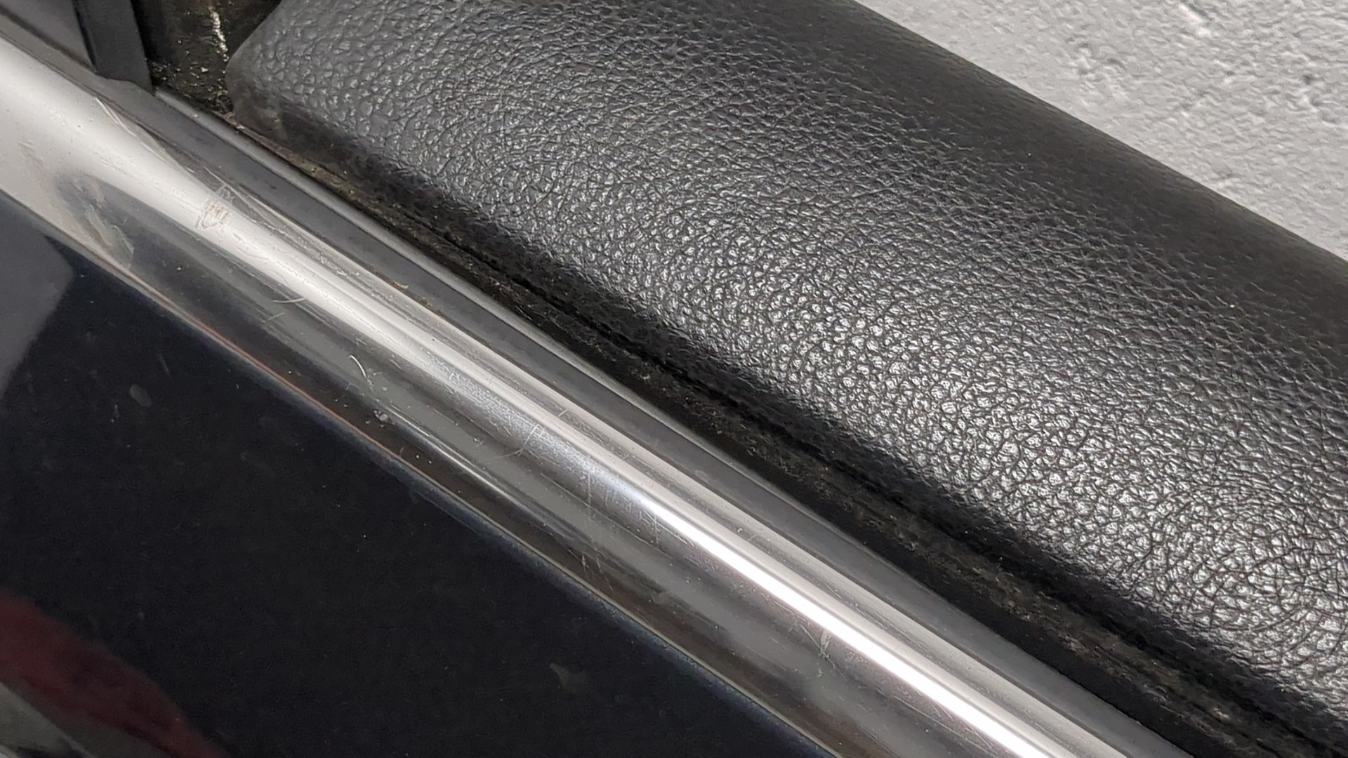 Дверь передняя правая