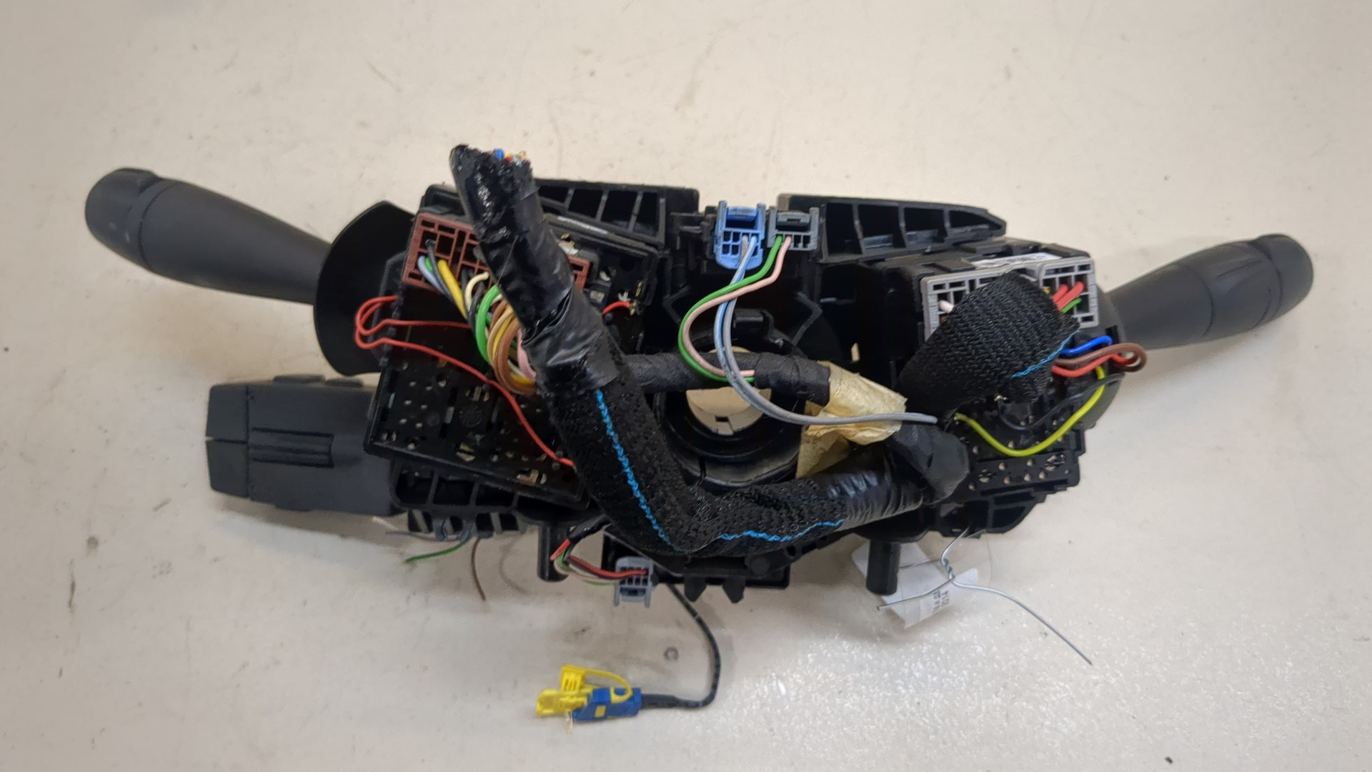 Переключатель подрулевой