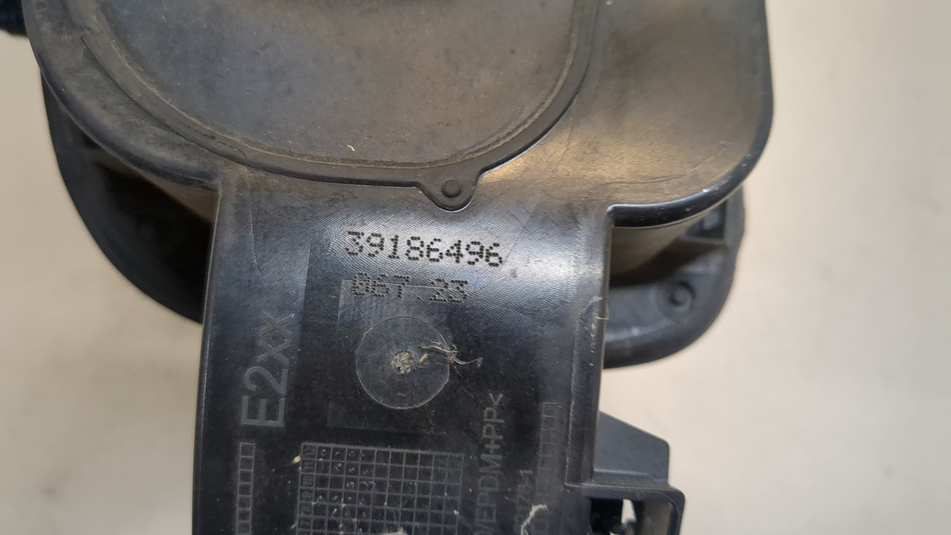 Лючок бензобака