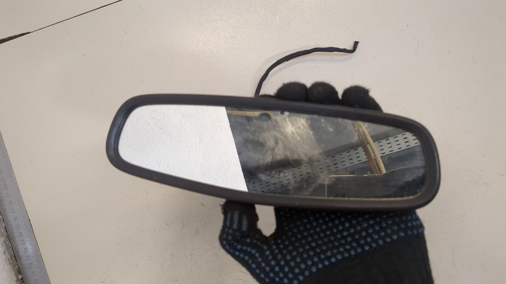 Зеркало заднего вида