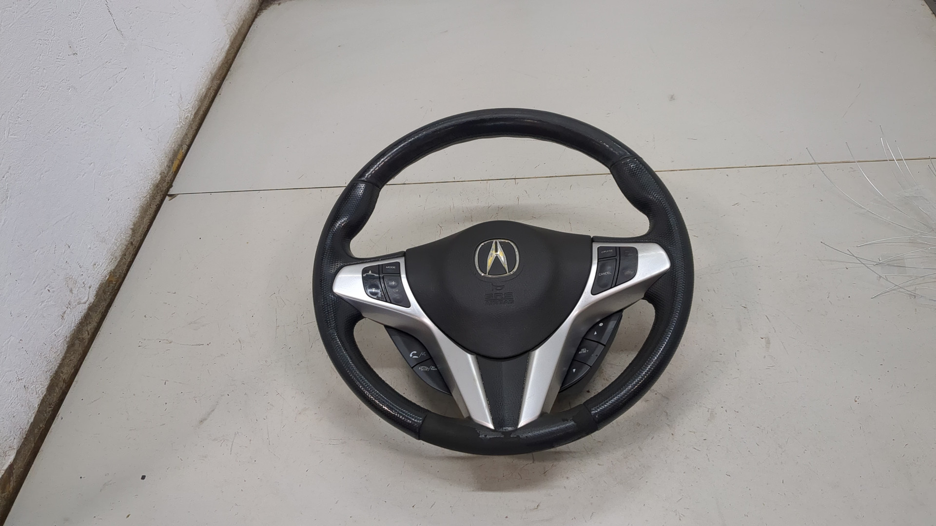 Рулевое колесо (руль)