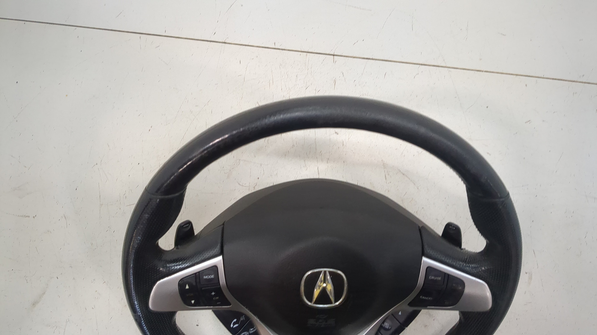 Рулевое колесо (руль)