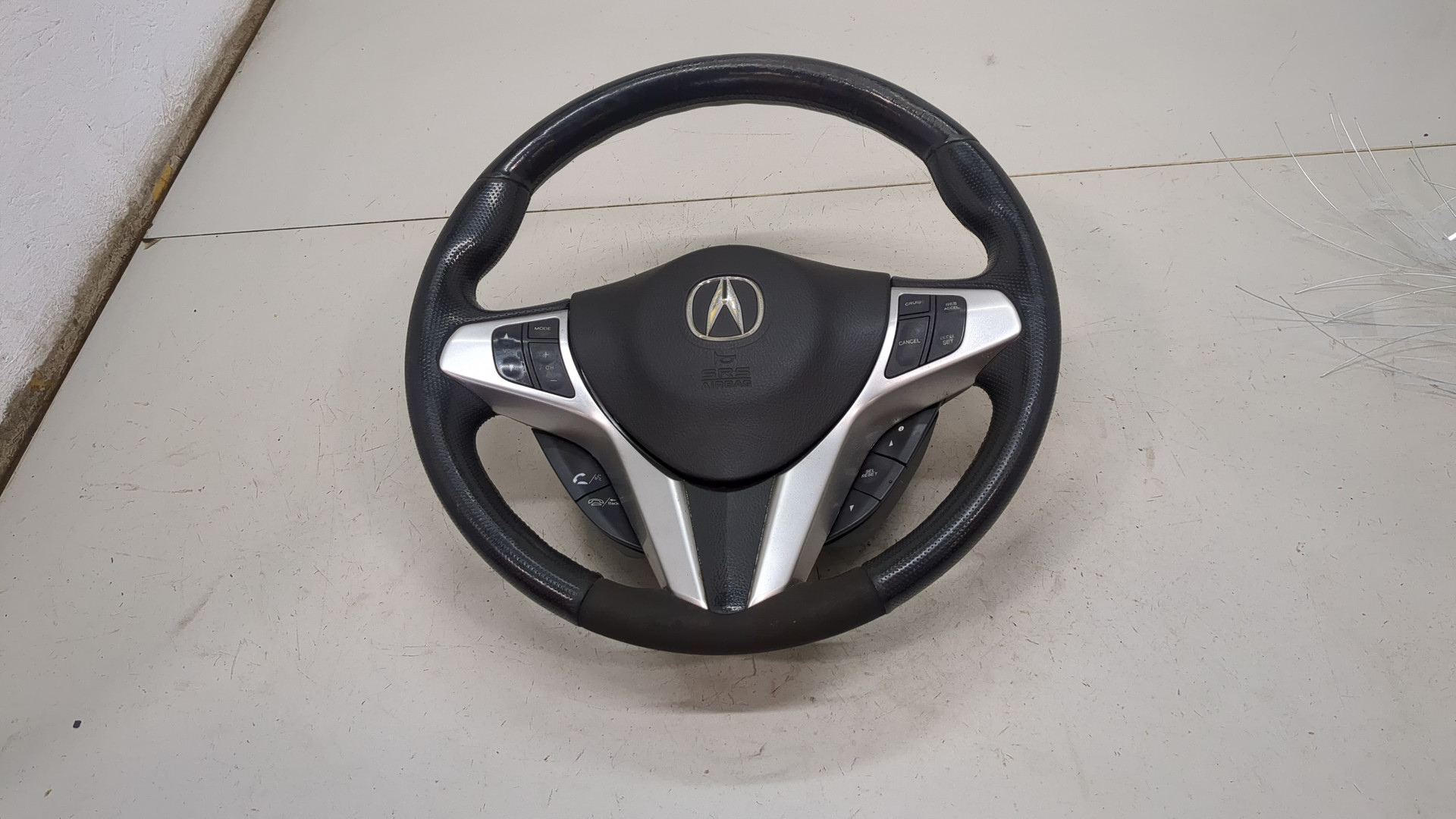 Рулевое колесо (руль)