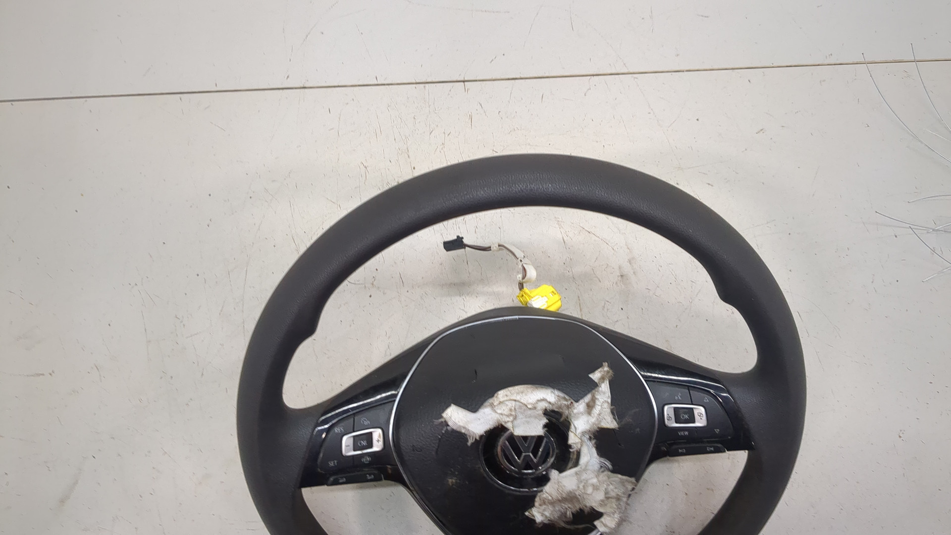 Рулевое колесо (руль)