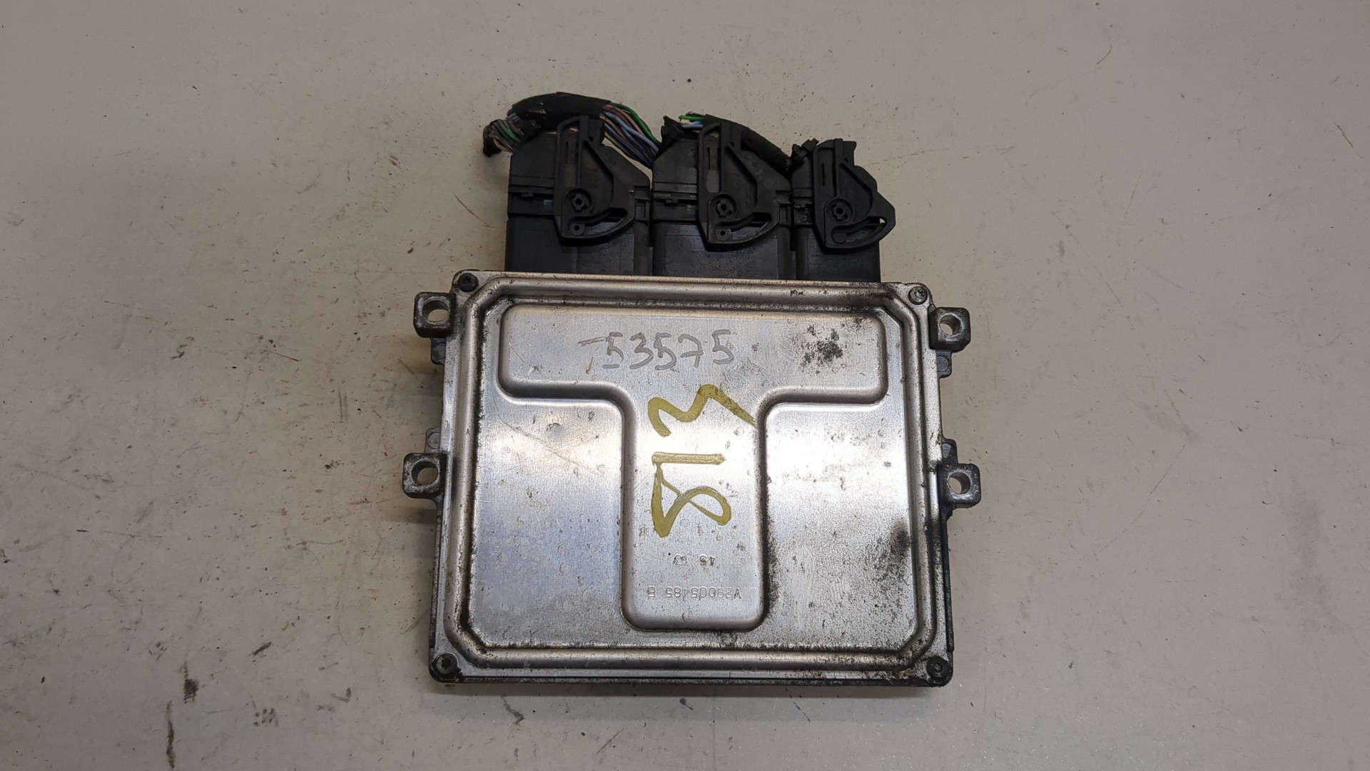 Блок управления двигателем