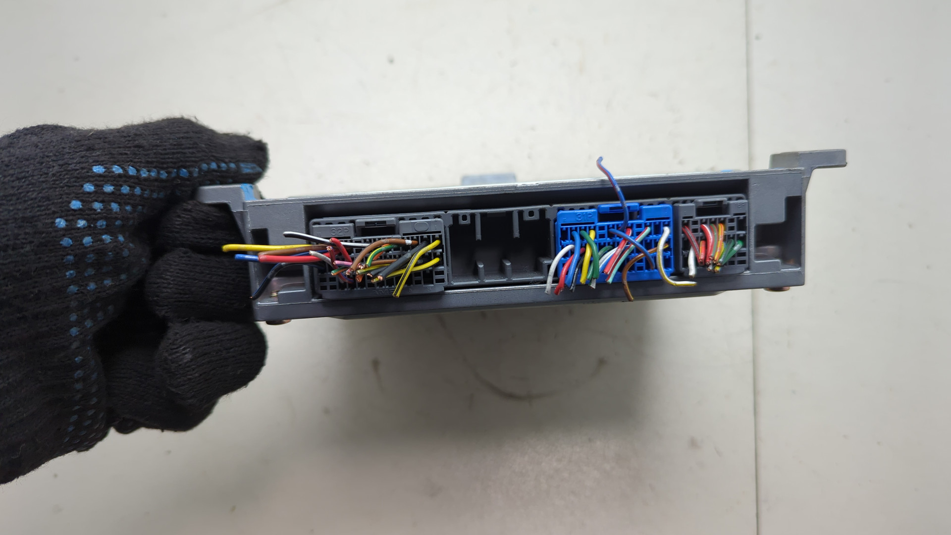 Блок управления двигателем