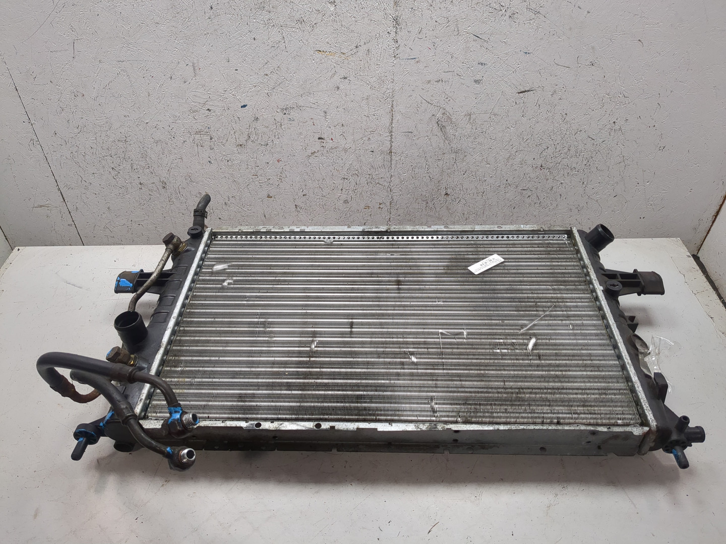 Радиатор охлаждения двигателя основной