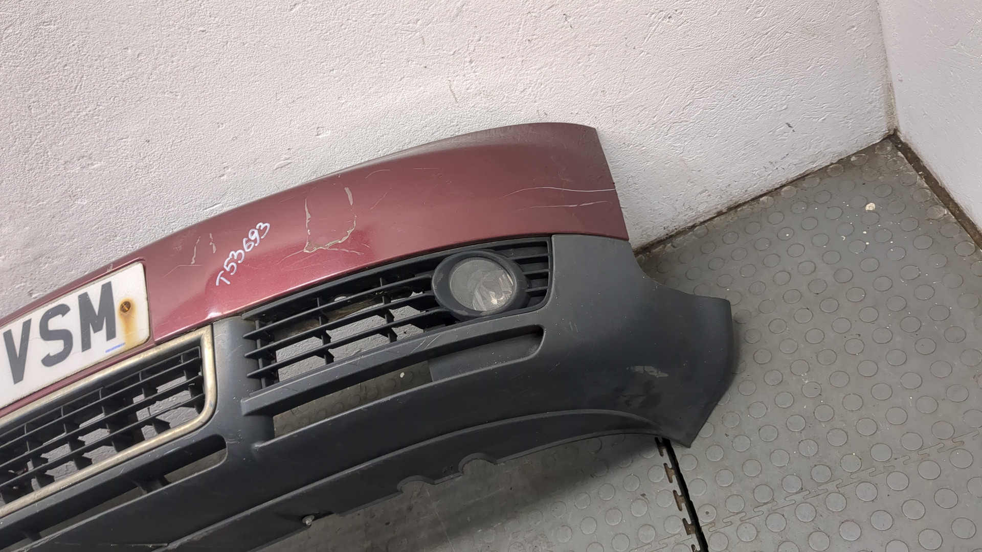 Бампер передний