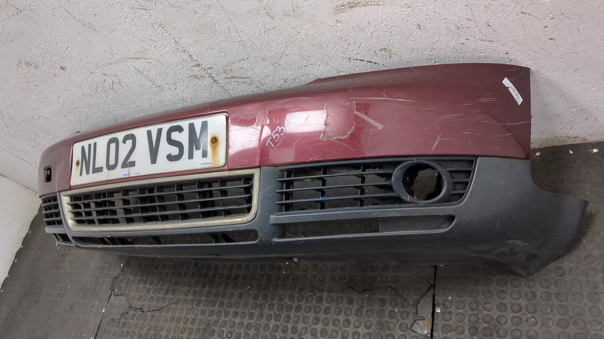 Бампер передний