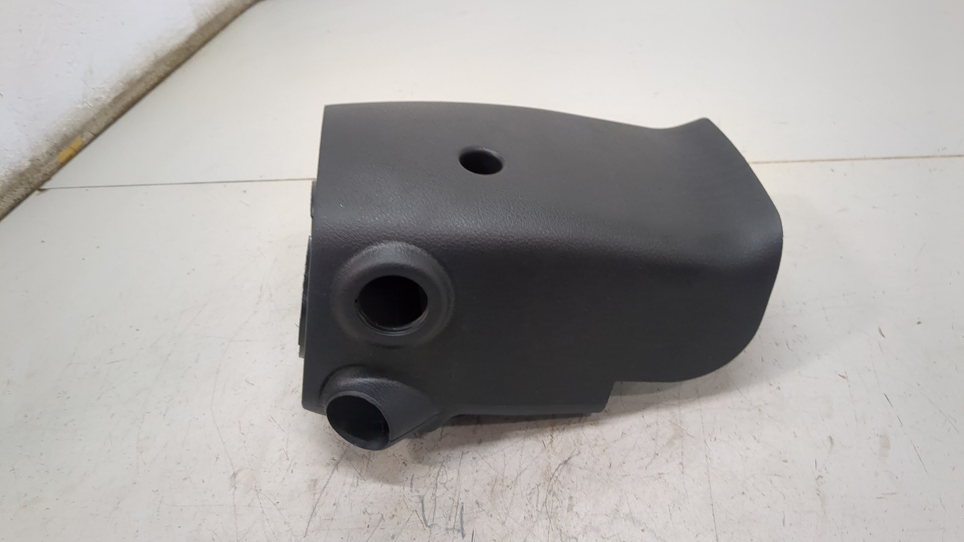 Кожух рулевой колонки