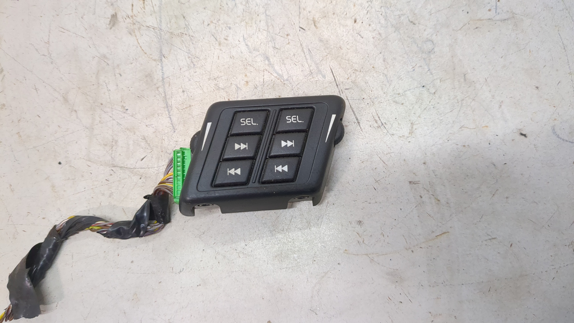 Кнопка многофункциональная