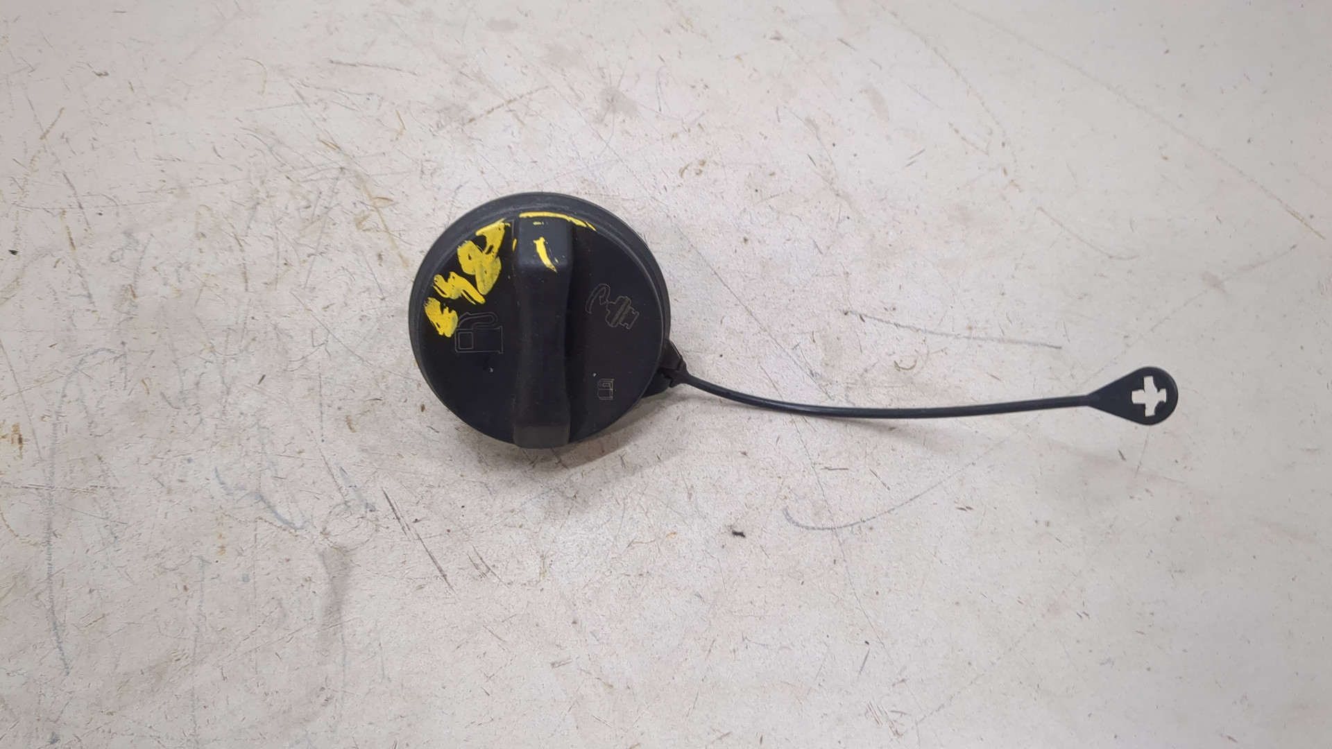 Крышка бензобака