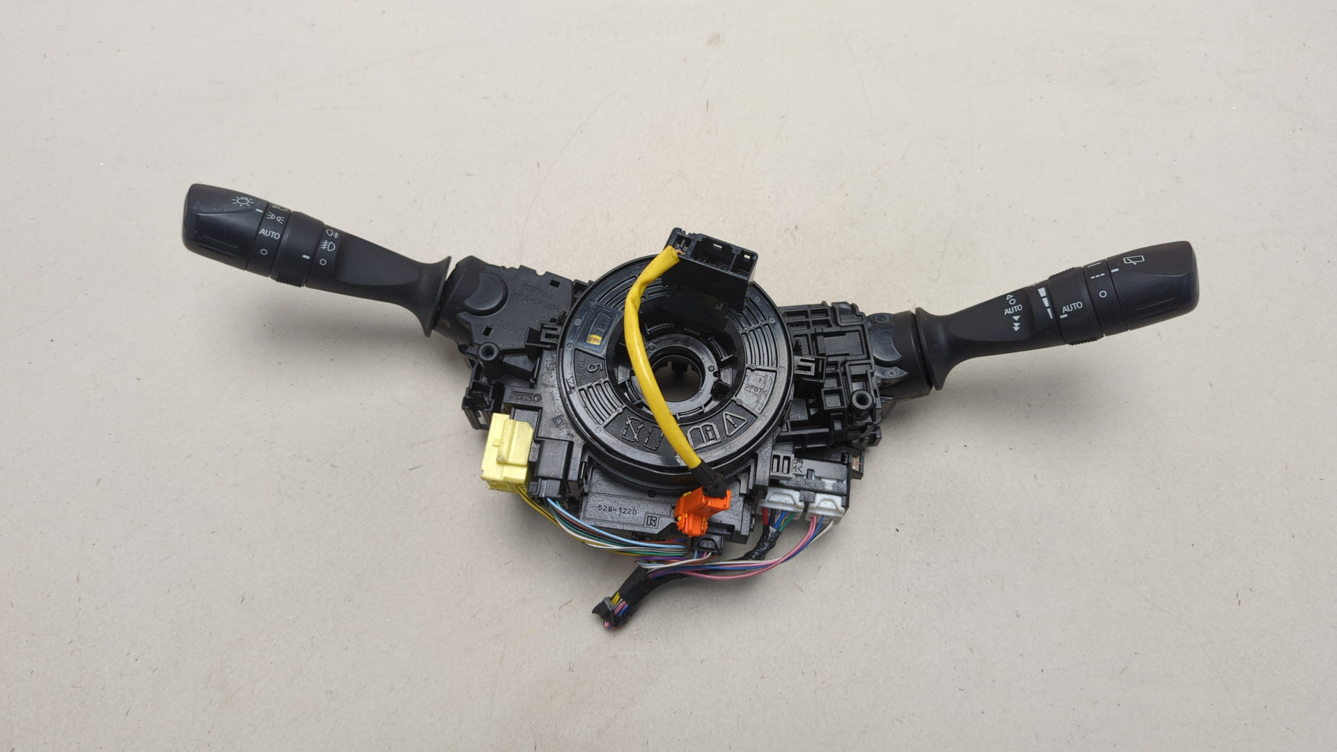 Переключатель подрулевой