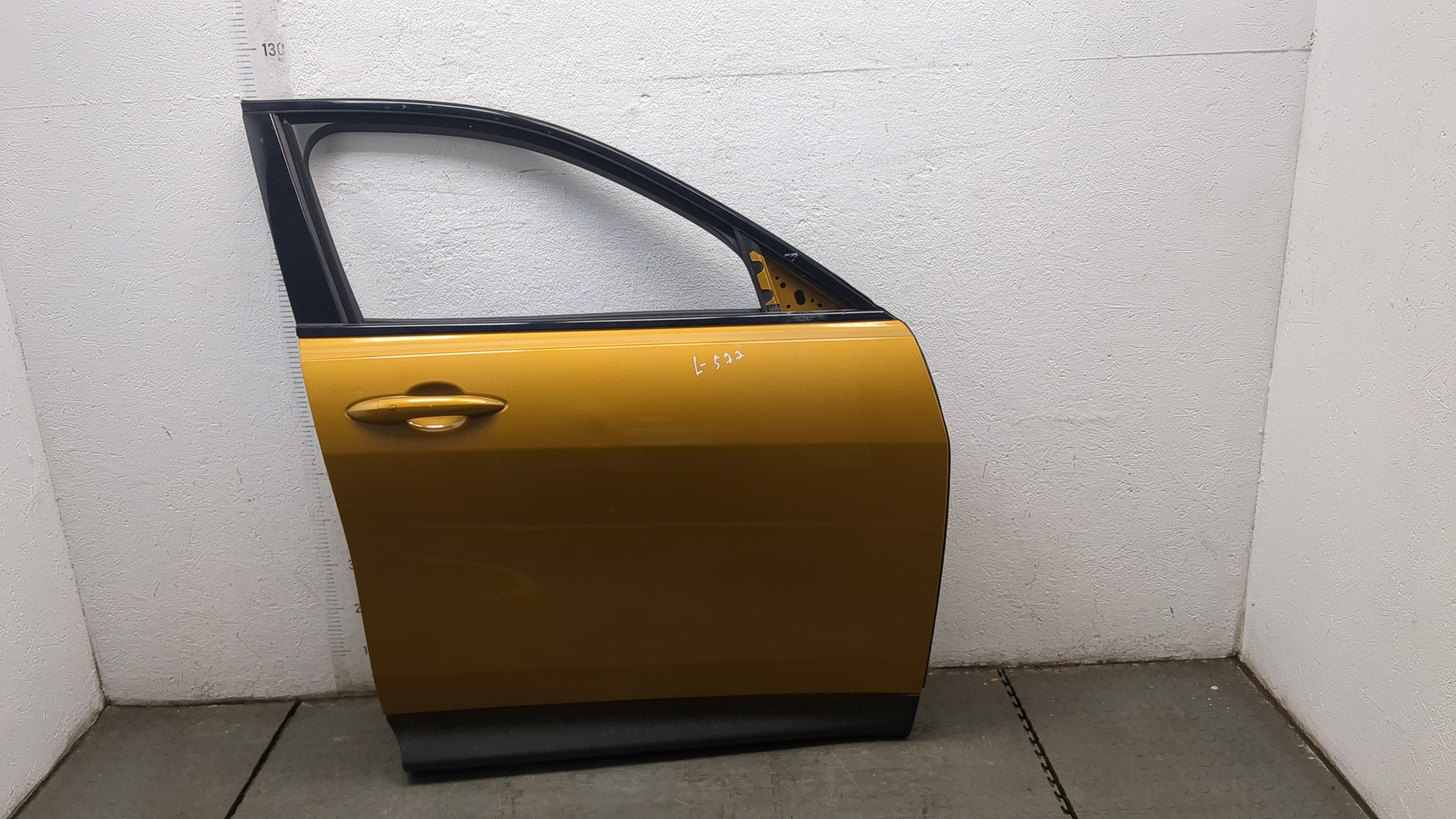 Дверь передняя правая