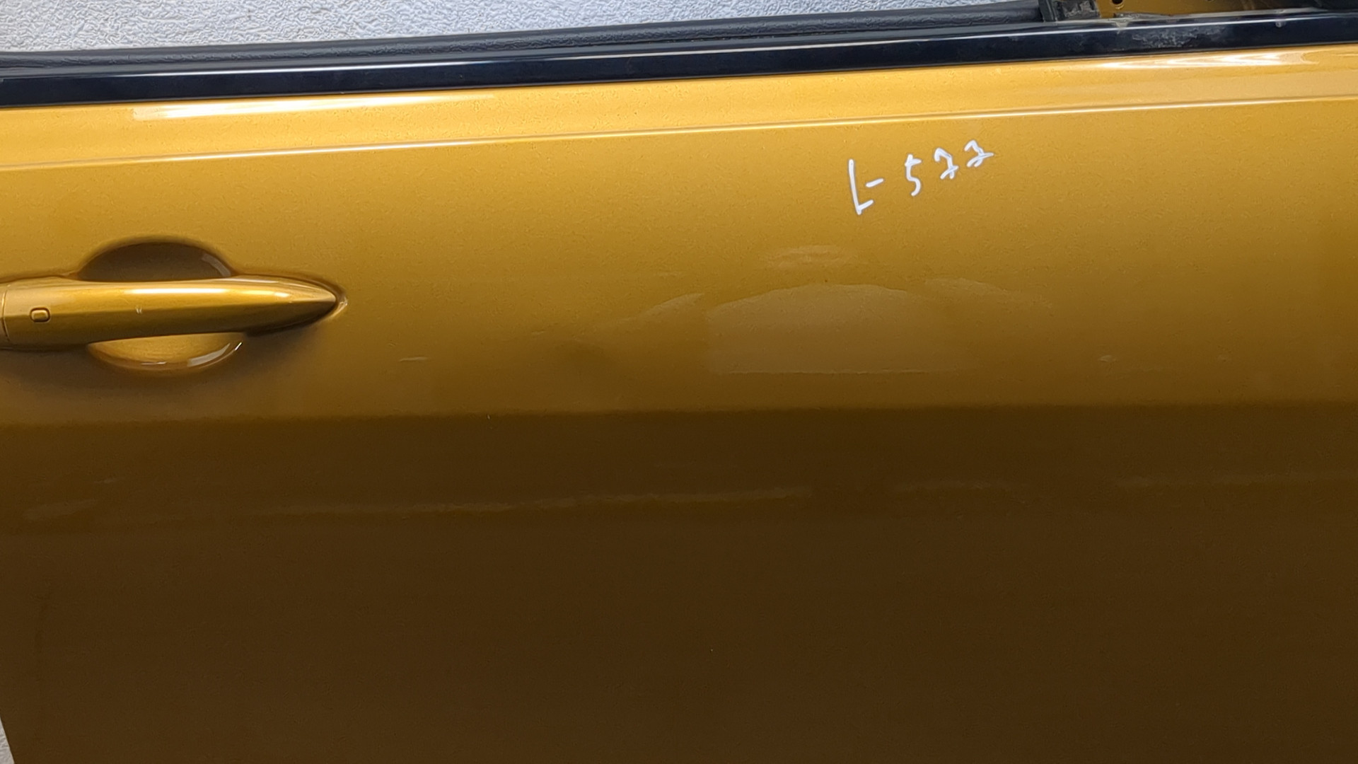 Дверь передняя правая