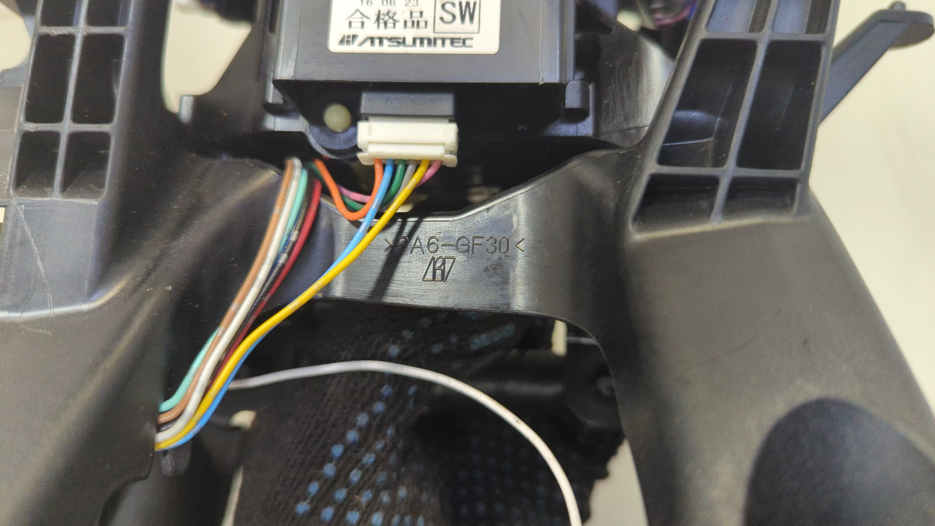 Кулиса МКПП / АКПП