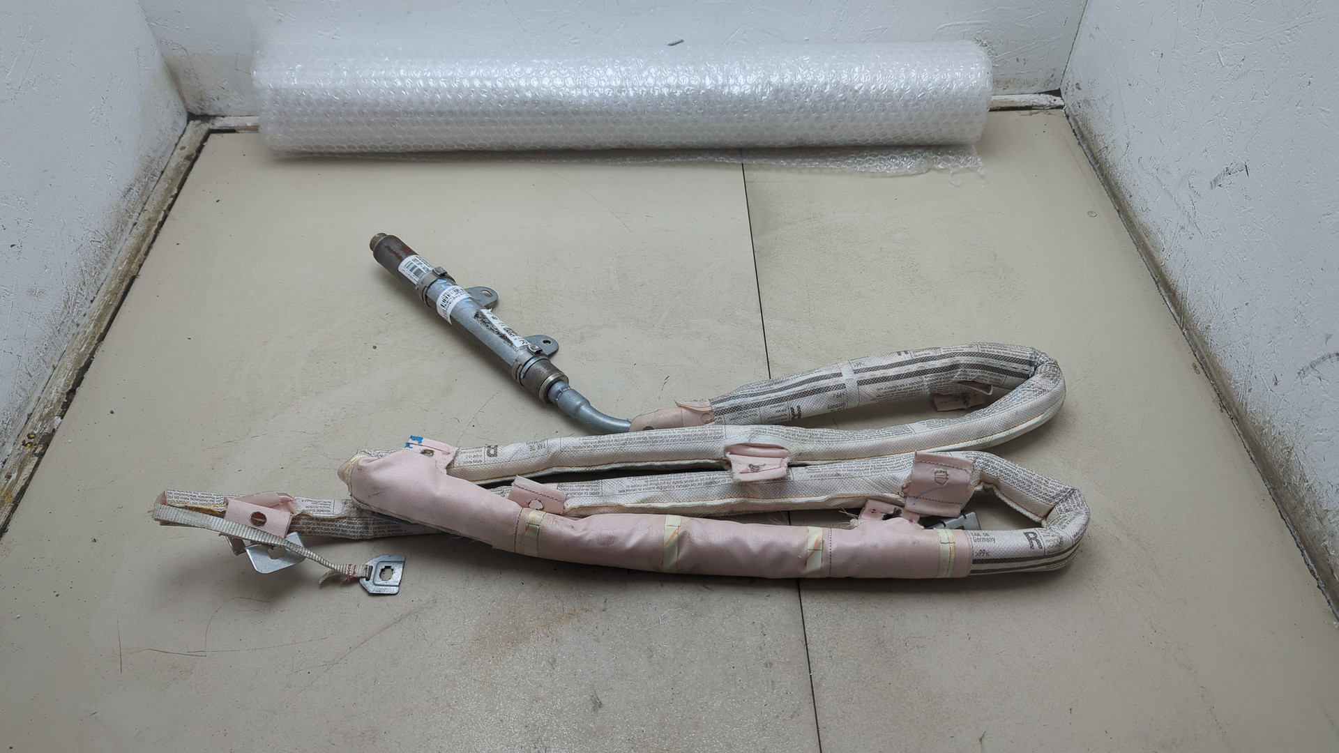 Подушка безопасности боковая (шторка)