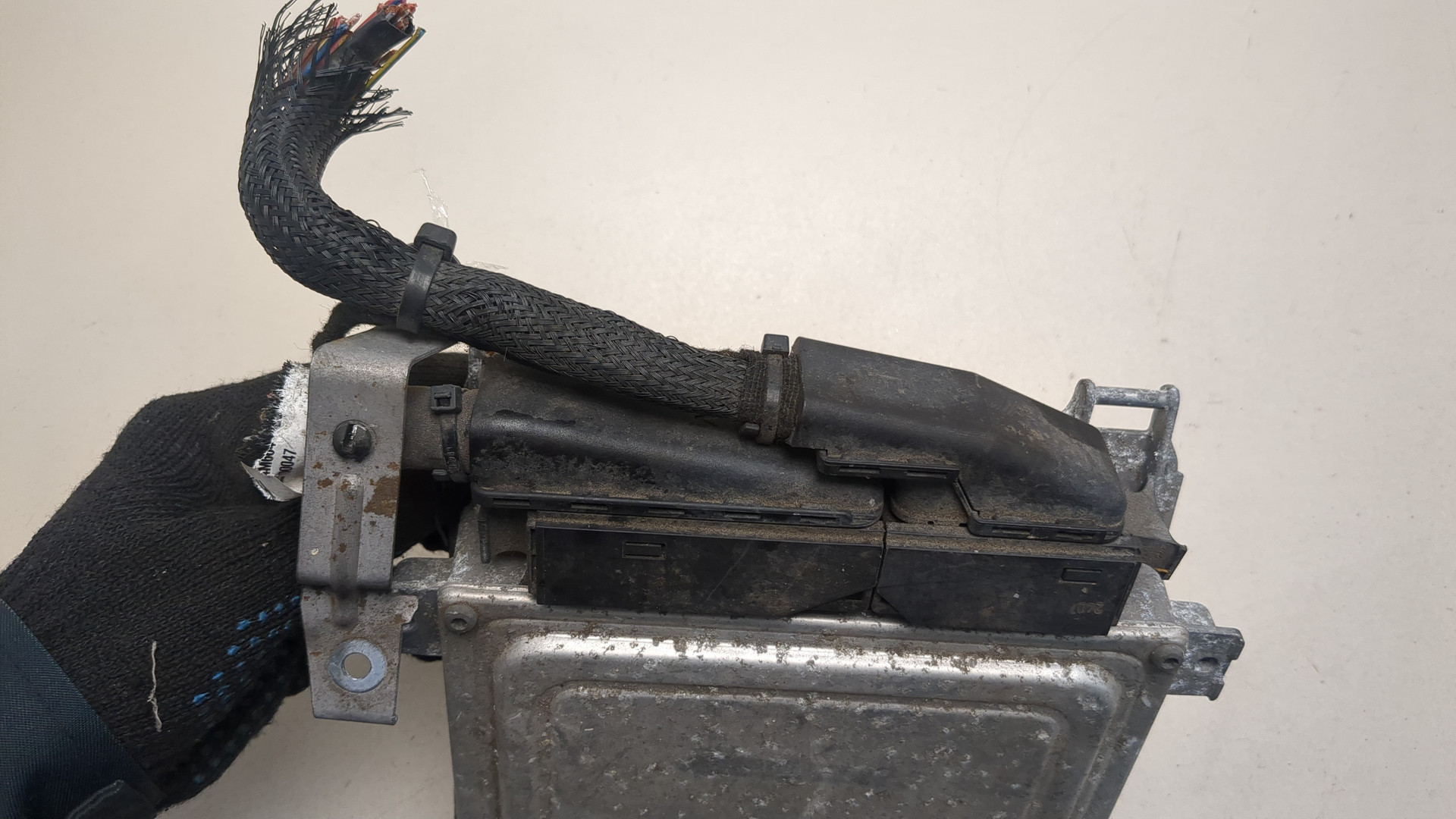 Блок управления двигателем