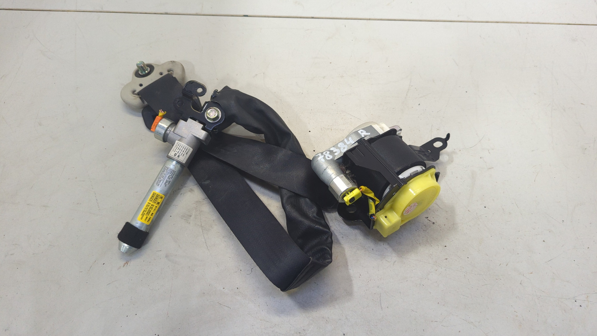 Ремень безопасности