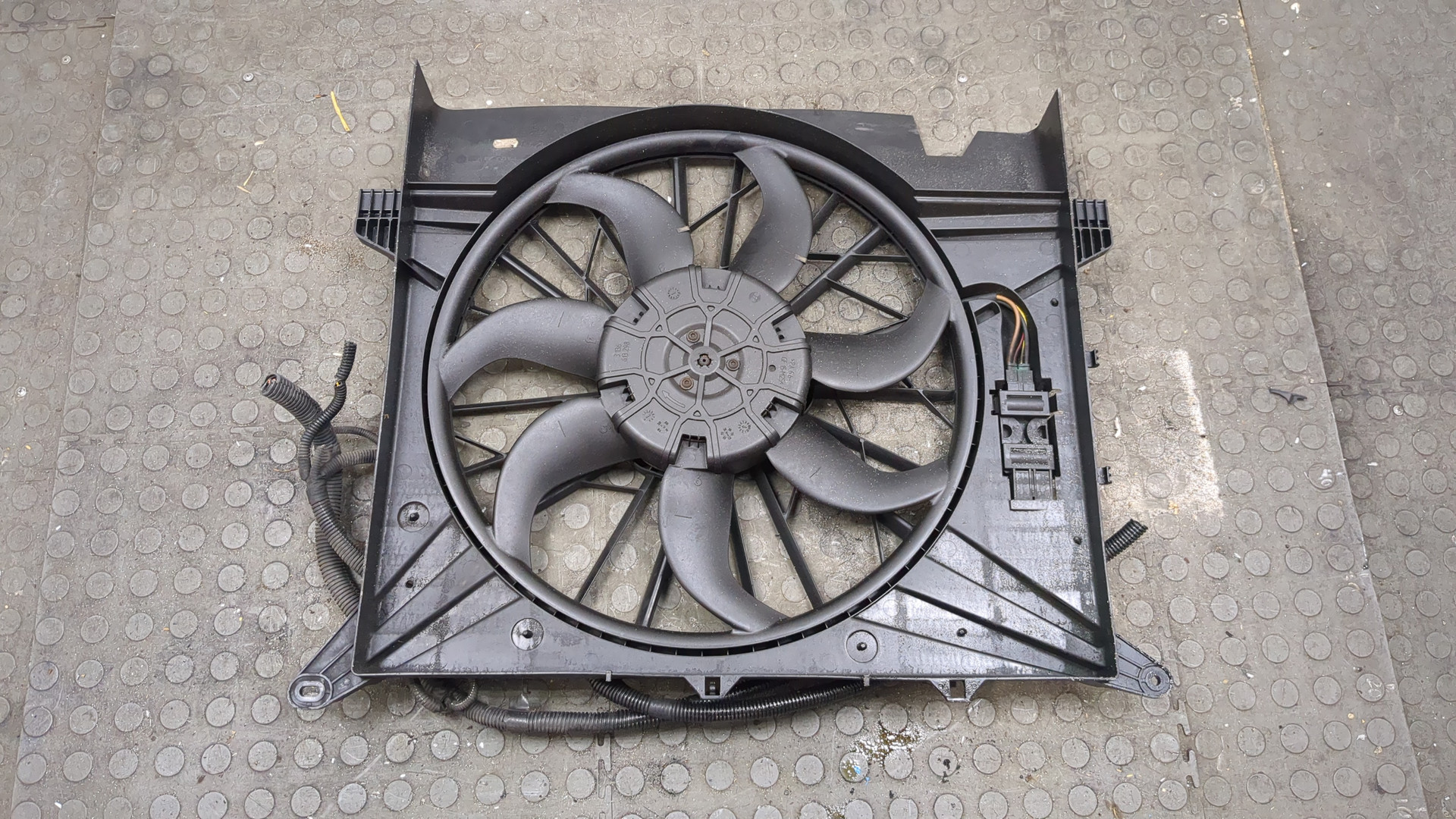 Вентилятор радиатора