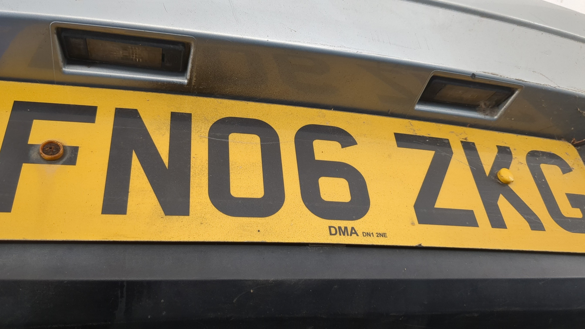 Бампер задний