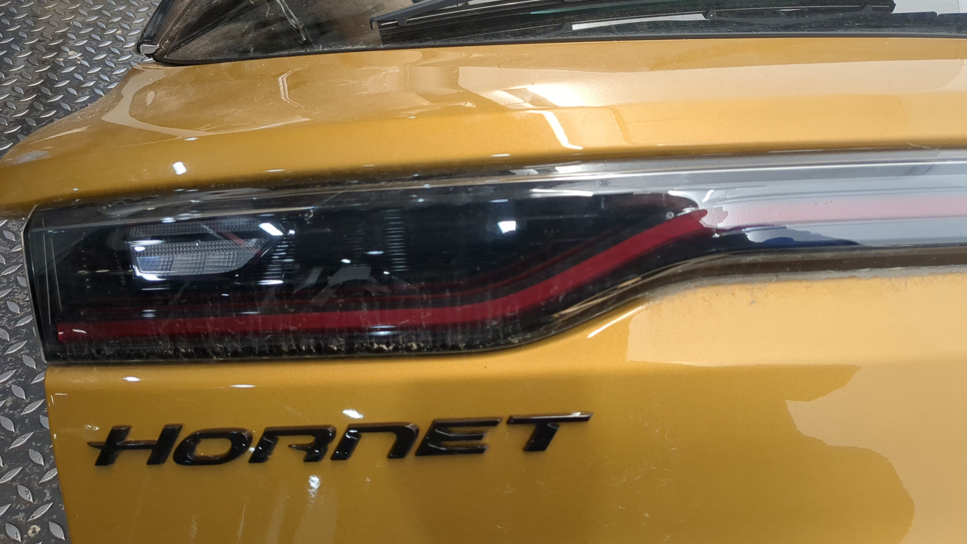 Дверь багажника