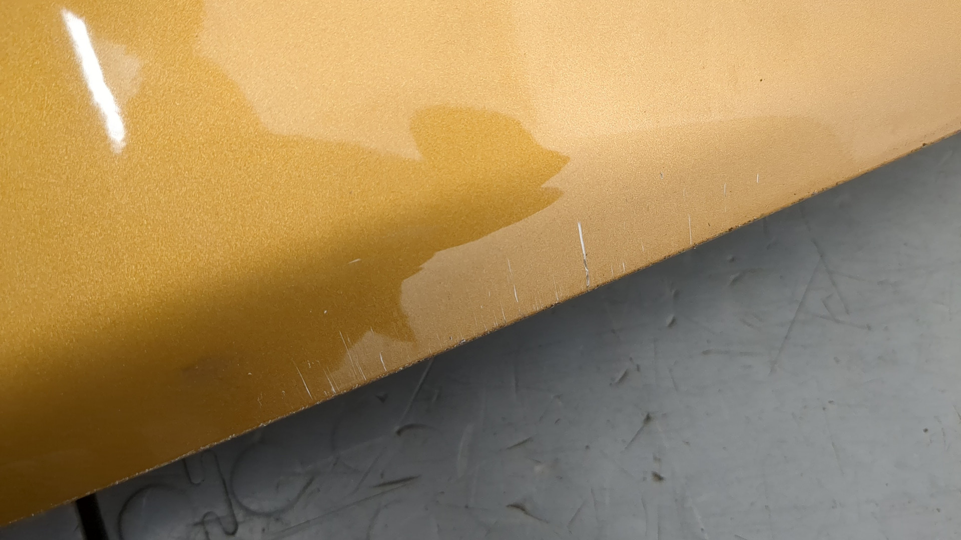 Дверь багажника