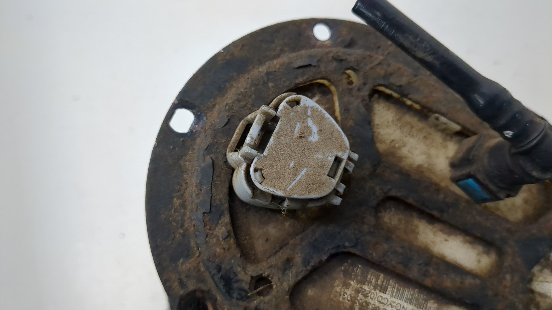 Насос топливный электрический