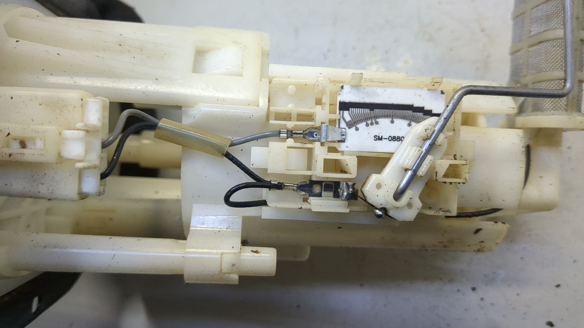 Насос топливный электрический