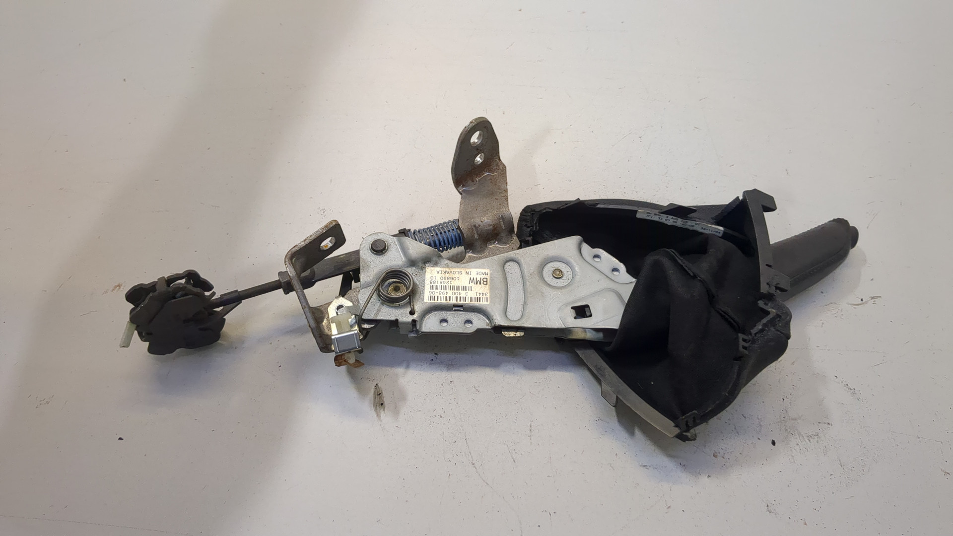 Рычаг стояночного тормоза