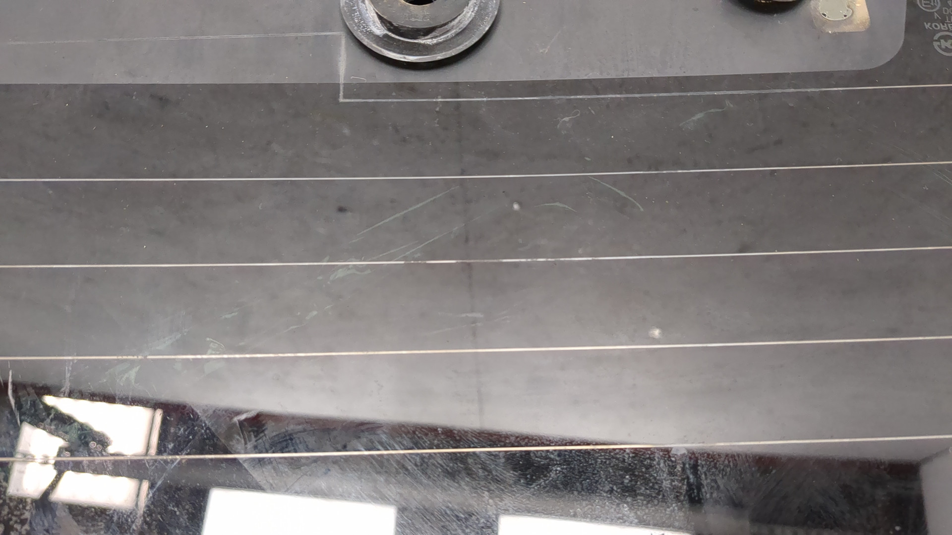 Стекло заднее