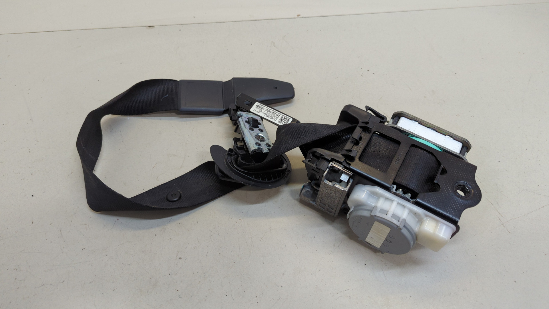 Ремень безопасности